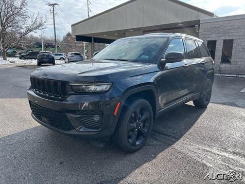 2023 Jeep Grand Cherokee Altitude