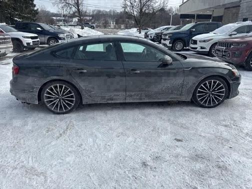 2022 Audi A5 2.0T Premium Plus