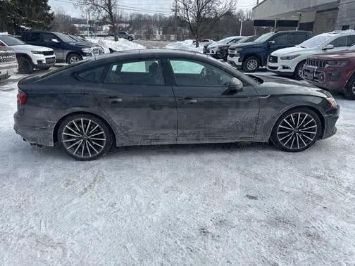 2022 Audi A5 2.0T Premium Plus