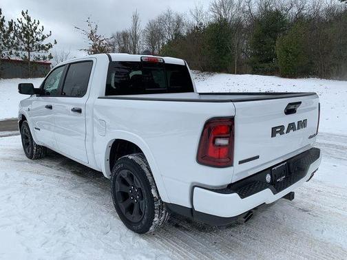 Bright White Clearcoat 2026 RAM 1500 Big Horn/Lone Star