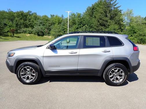 2022 Jeep Cherokee Trailhawk 4x4