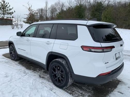2024 Jeep Grand Cherokee L Laredo