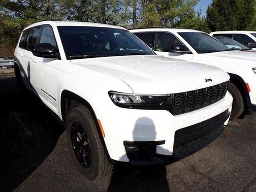 2024 Jeep Grand Cherokee L Laredo