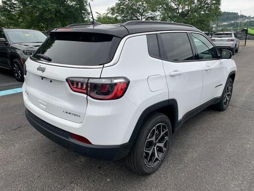 Bright White Clearcoat 2026 Jeep Compass Limited