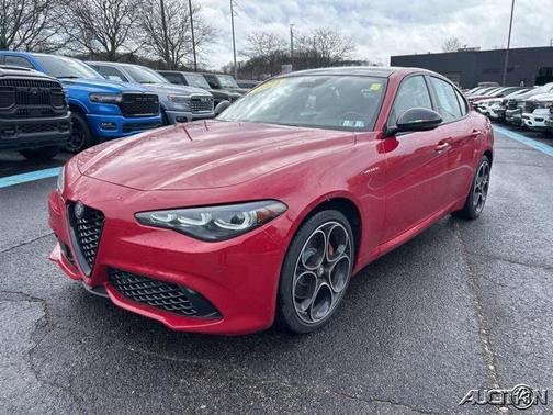2024 Alfa Romeo Giulia Veloce