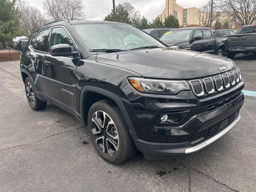 Diamond Black 2022 Jeep Compass Limited