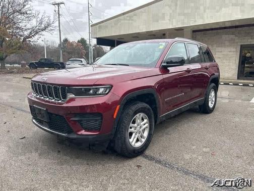 2023 Jeep Grand Cherokee Laredo