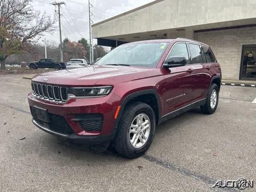2023 Jeep Grand Cherokee Laredo