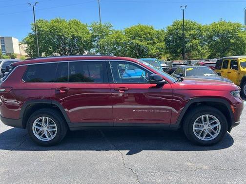 Velvet Red Pearlcoat 2023 Jeep Grand Cherokee L Laredo
