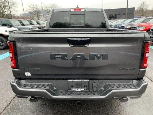 Granite Crystal Clearcoat Metallic 2026 RAM 1500 Big Horn/Lone Star