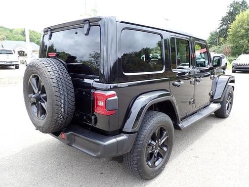 2021 Jeep Wrangler Unlimited Sahara Altitude