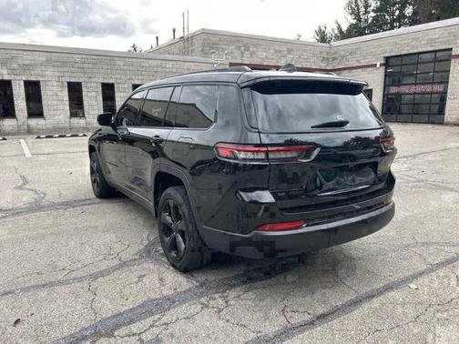 2023 Jeep Grand Cherokee L Laredo