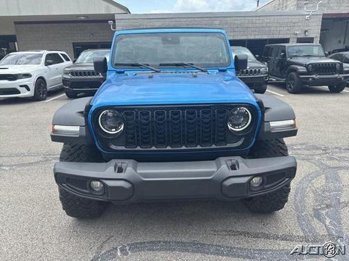 2024 Jeep Wrangler 2-Door Willys 4x4