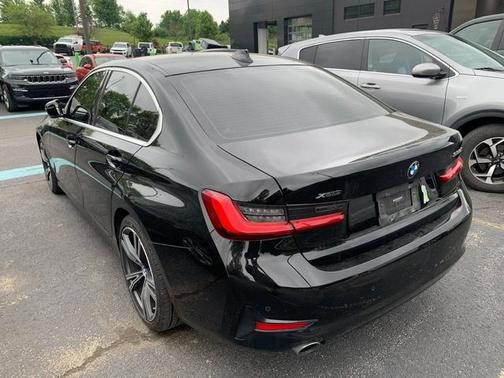 Jet Black 2021 BMW 330 i xDrive