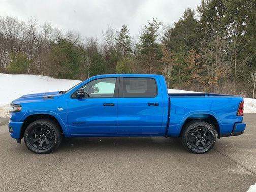 Hydro Blue Pearlcoat 2026 RAM 1500 Big Horn/Lone Star