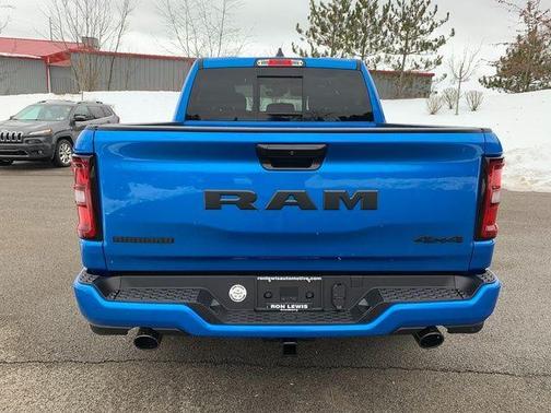 Hydro Blue Pearlcoat 2026 RAM 1500 Big Horn/Lone Star