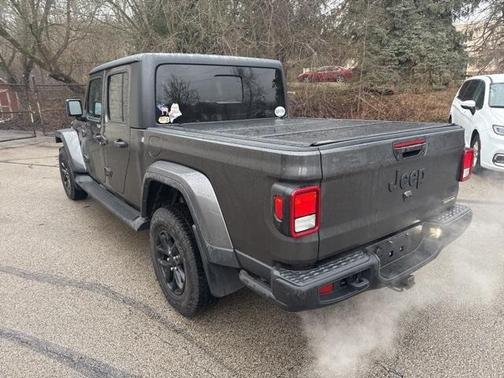 2023 Jeep Gladiator Sport
