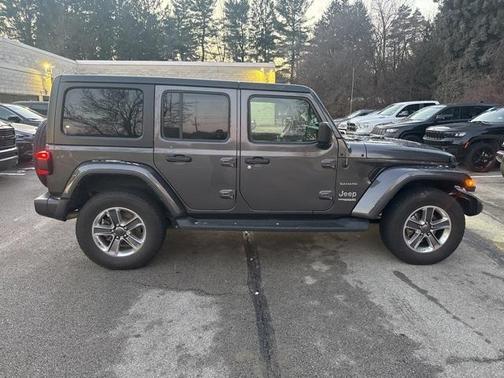 2022 Jeep Wrangler Unlimited Sahara