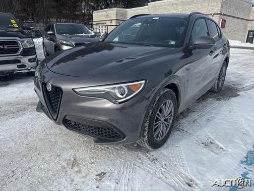 2023 Alfa Romeo Stelvio Sprint