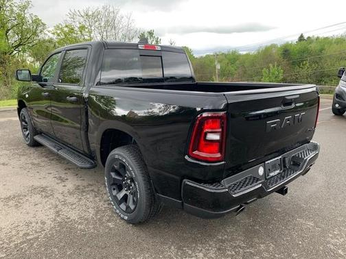 Diamond Black 2026 RAM 1500 Express