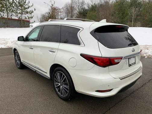2017 INFINITI QX60 Base