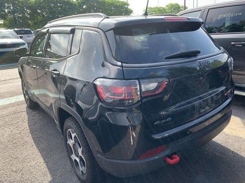 Diamond Black 2022 Jeep Compass Trailhawk