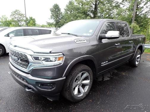 2020 RAM 1500 Limited Crew Cab 4x4 57' Box