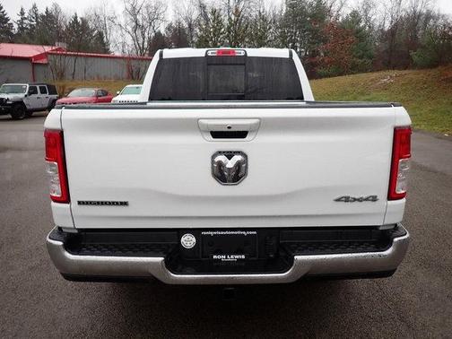 Bright White Clearcoat 2022 RAM 1500 Big Horn