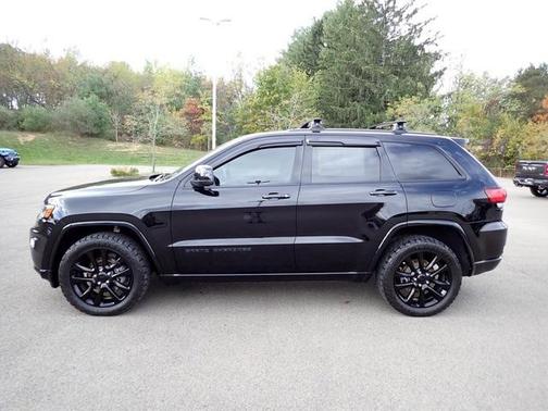 2019 Jeep Grand Cherokee Altitude