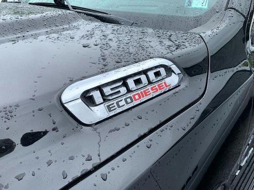 Diamond Black 2022 RAM 1500 Limited