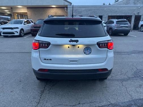 2022 Jeep Compass Altitude