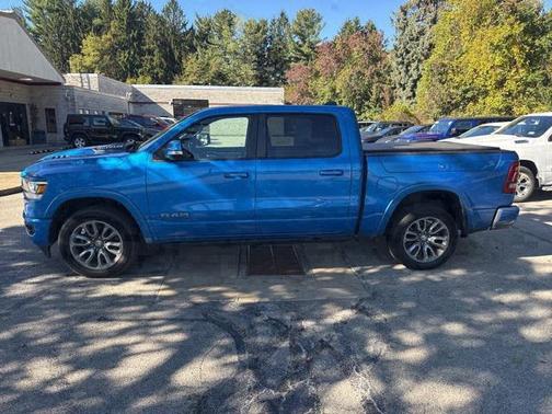 2021 RAM 1500 Laramie Crew Cab 4x4 57' Box
