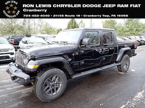Black Clearcoat 2026 Jeep Gladiator Sport