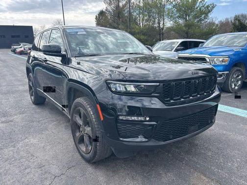 Diamond Black 2023 Jeep Grand Cherokee Limited