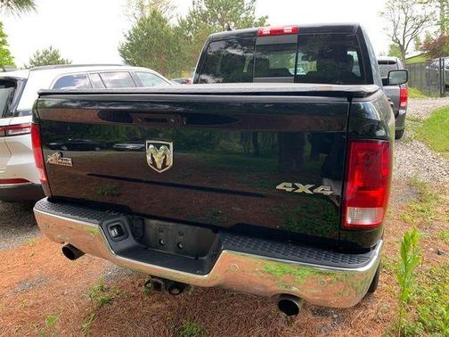 Black Forest Green Pearlcoat 2016 RAM 1500 Big Horn