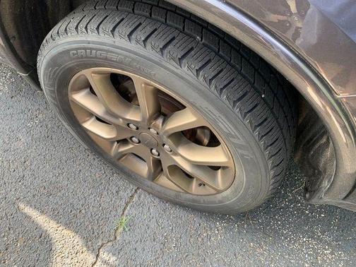 Granite Clearcoat Metallic 2017 Dodge Durango GT