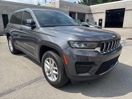 2024 Jeep Grand Cherokee Laredo X 4x4
