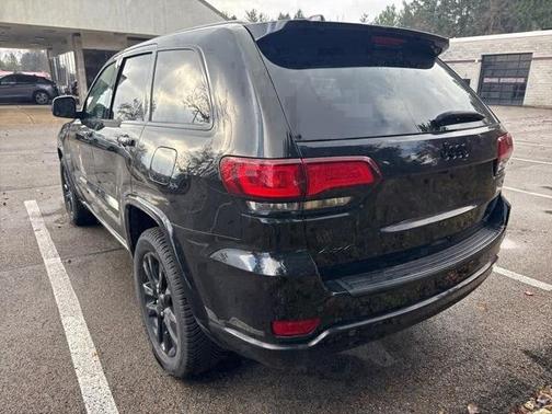 2022 Jeep Grand Cherokee WK Laredo