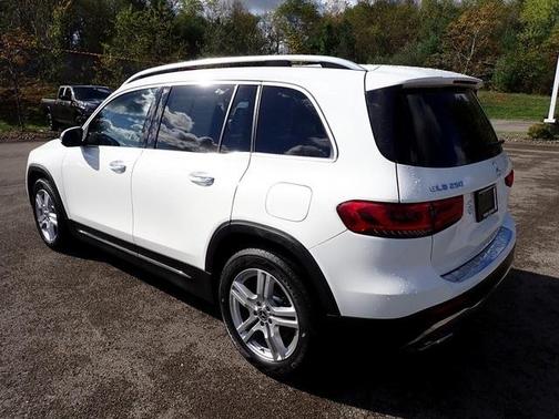 2022 Mercedes-Benz GLB 250 Base 4MATIC