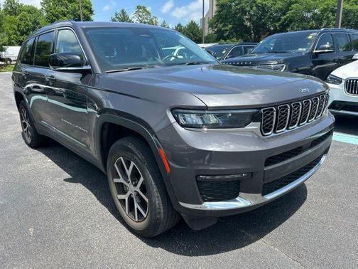 Metallic 2023 Jeep Grand Cherokee L Limited