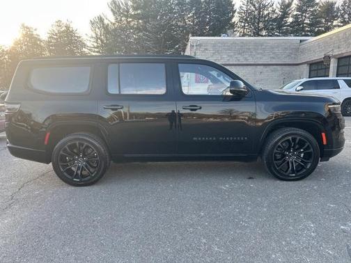 2023 Jeep Grand Wagoneer Series II