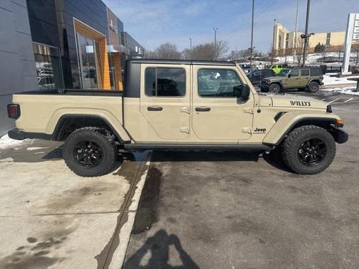 2022 Jeep Gladiator Sport