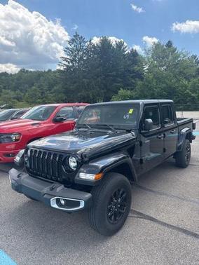 2021 Jeep Gladiator Sport S 4x4