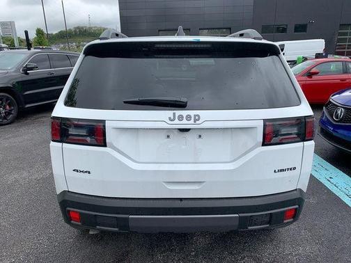 Bright White Clearcoat 2026 Jeep Cherokee LAREDO/LIMITED