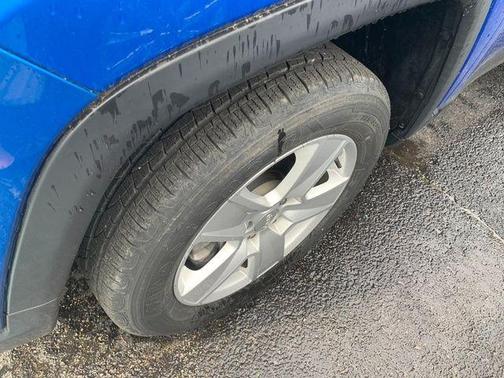 Laser Blue 2022 Jeep Compass Latitude