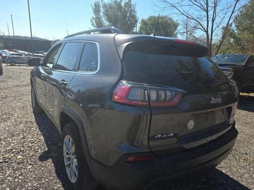 2022 Jeep Cherokee Latitude Lux