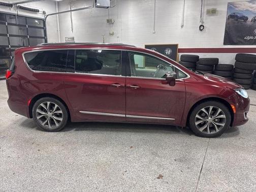 2017 Chrysler Pacifica Limited