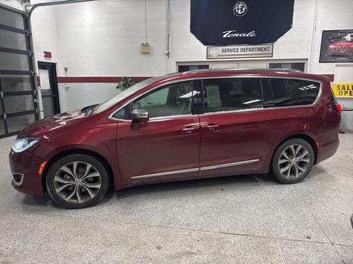 2017 Chrysler Pacifica Limited