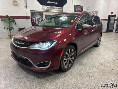 2017 Chrysler Pacifica Limited