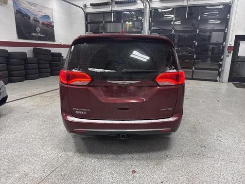 2017 Chrysler Pacifica Limited
